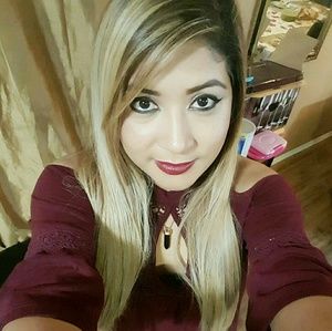 Meet your Posher, Angie